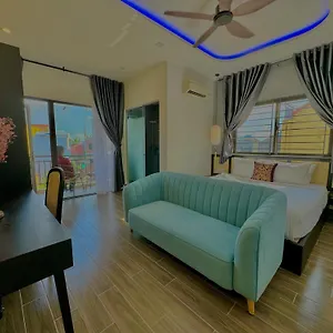 3* Hotel Phố Chợ đêm